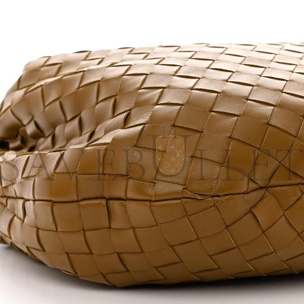 BOTTEGA VENETA NAPPA INTRECCIATO SMALL JODIE ACORN (46*25*12cm) BOTTEGA VENETA NAPPA INTRECCIATO SMALL JODIE ACORN (46*25*12cm)