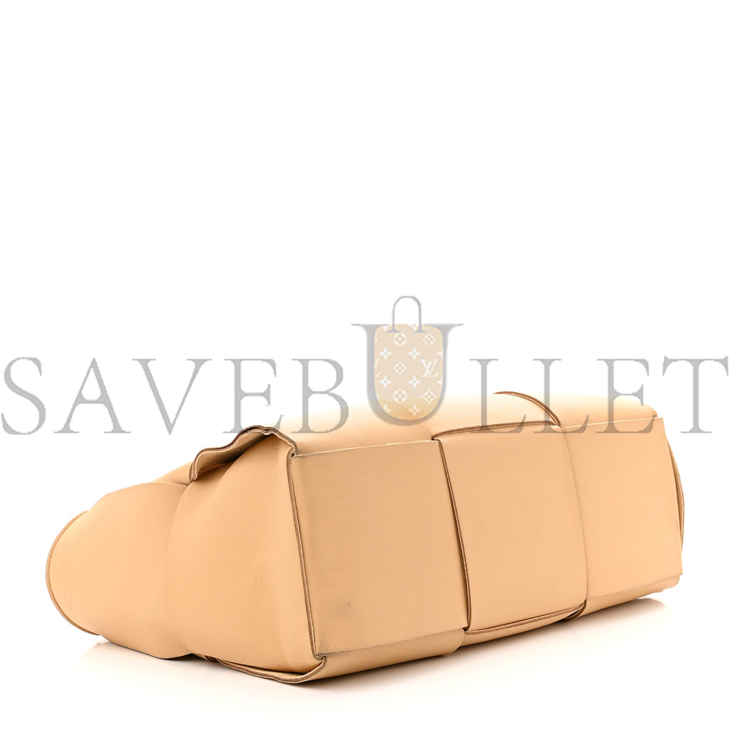 BOTTEGA VENETA NAPPA MAXI INTRECCIATO MEDIUM ARCO TOTE ALMOND (37*23*13cm) BOTTEGA VENETA NAPPA MAXI INTRECCIATO MEDIUM ARCO TOTE ALMOND (37*23*13cm)