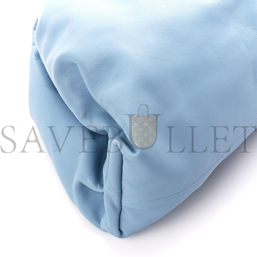 BOTTEGA VENETA SMOOTH BUTTER CALF THE POUCH OVERSIZED CLUTCH ICE (38*19*9cm) BOTTEGA VENETA SMOOTH BUTTER CALF THE POUCH OVERSIZED CLUTCH ICE (38*19*9cm)
