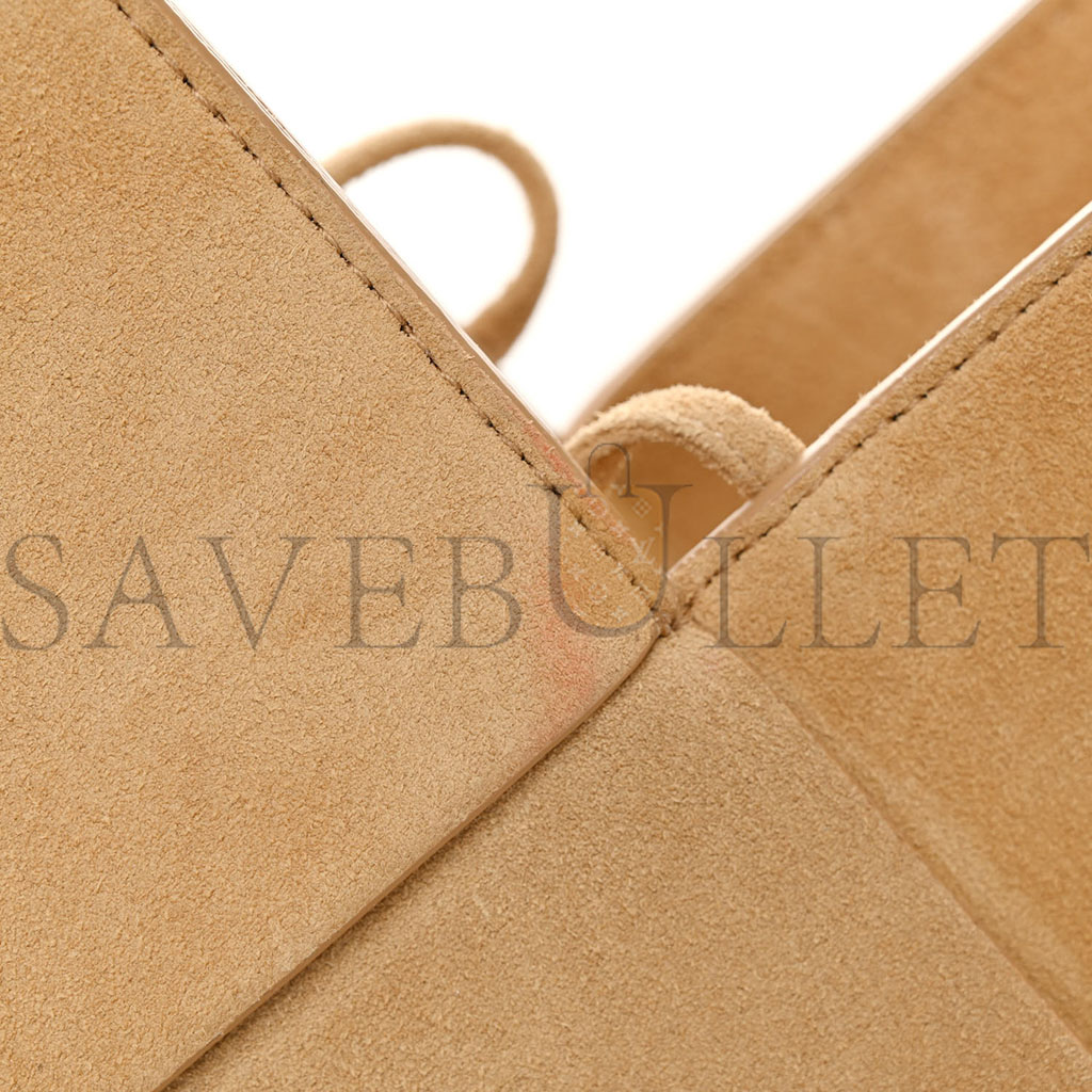 BOTTEGA VENETA SUEDE MAXI INTRECCIATO TOTE CANE SUGAR TAPIOCA 1428173 (32*17*9cm) BOTTEGA VENETA SUEDE MAXI INTRECCIATO TOTE CANE SUGAR TAPIOCA 1428173 (32*17*9cm)