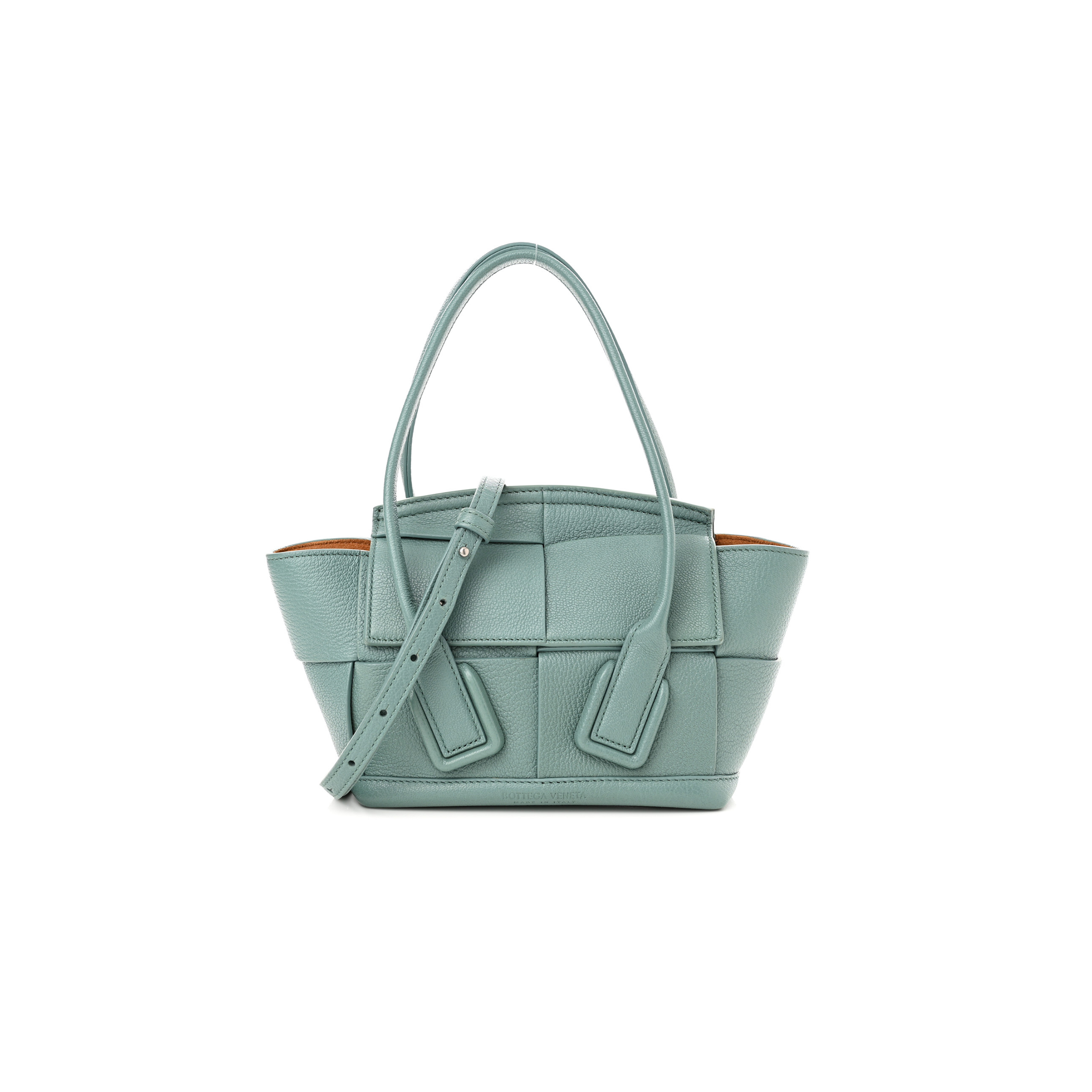 BOTTEGA VENETA GRAINED CALFSKIN MAXI INTRECCIATO ARCO 33 BLUE (22*22*9cm) BOTTEGA VENETA GRAINED CALFSKIN MAXI INTRECCIATO ARCO 33 BLUE (22*22*9cm)