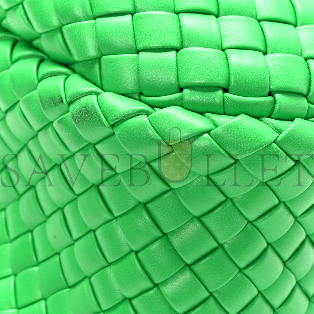 BOTTEGA VENETA RUBBER PADDED INTRECCIATO MINI JODIE PARAKEET (25*15*8cm) BOTTEGA VENETA RUBBER PADDED INTRECCIATO MINI JODIE PARAKEET (25*15*8cm)