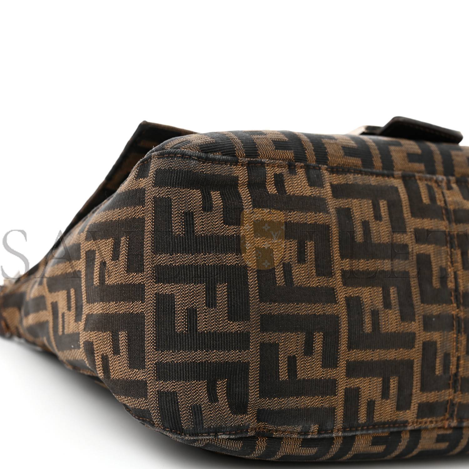 FENDI ZUCCA MAMA BAGUETTE TOBACCO (28*20*11cm) FENDI ZUCCA MAMA BAGUETTE TOBACCO (28*20*11cm)