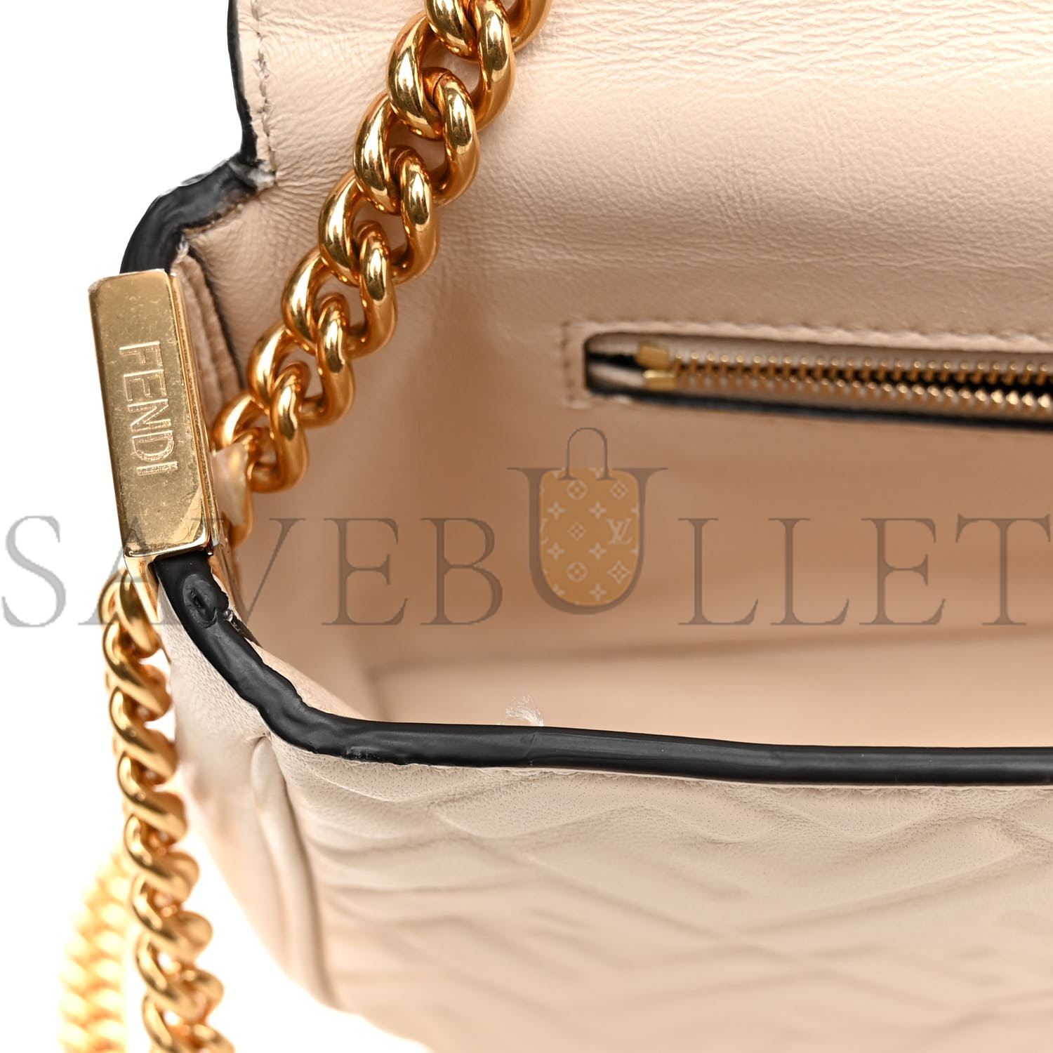 FENDI NAPPA SMALL FF EMBOSSED MIDI CHAIN BAGUETTE WHITE (23*13*6cm) FENDI NAPPA SMALL FF EMBOSSED MIDI CHAIN BAGUETTE WHITE (23*13*6cm)