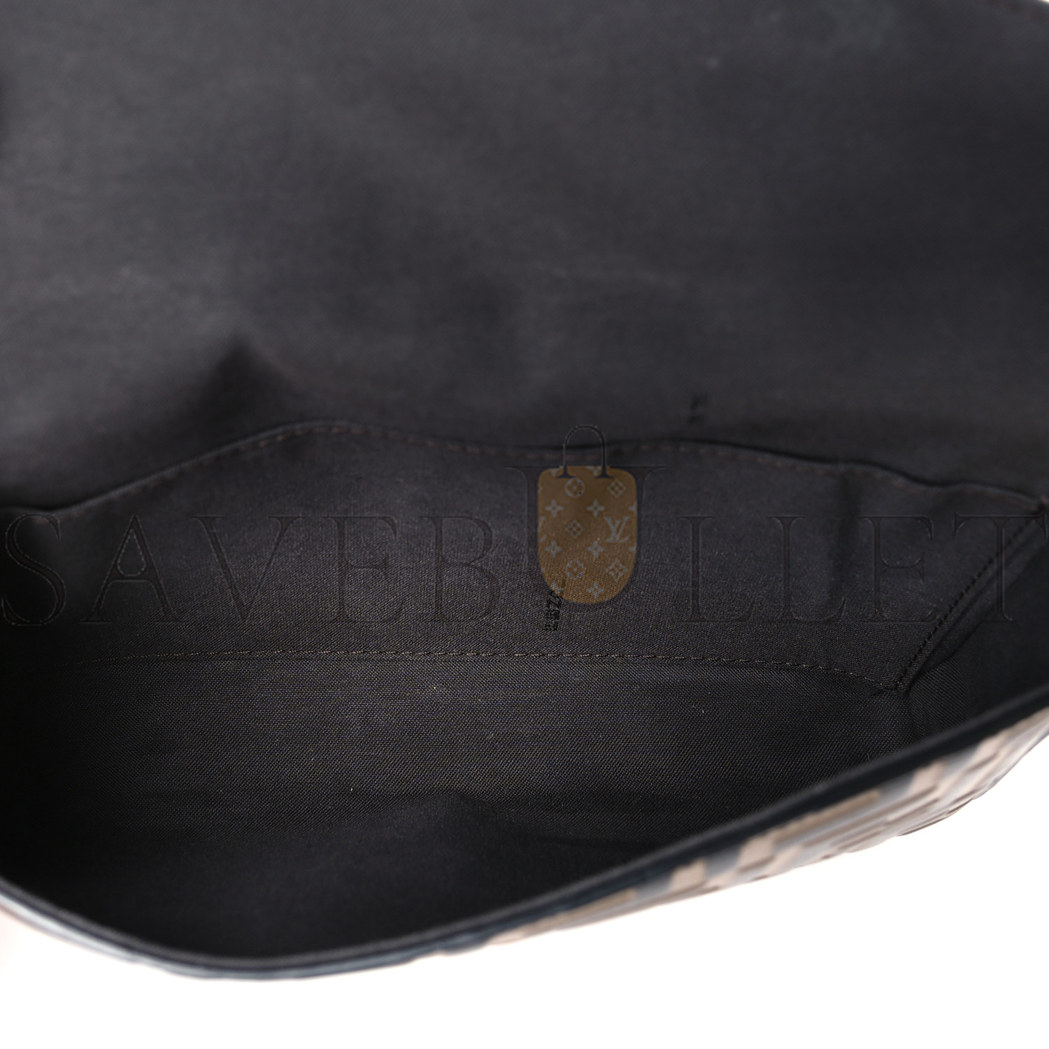 FENDI VITELLO SOFT F IS FENDI BI-COLOR FF 1974 EMBOSSED ENVELOPE WALLET ON CHAIN WITH POUCHES MAYA BLACK (21*12*3cm) FENDI VITELLO SOFT F IS FENDI BI-COLOR FF 1974 EMBOSSED ENVELOPE WALLET ON CHAIN WITH POUCHES MAYA BLACK (21*12*3cm)