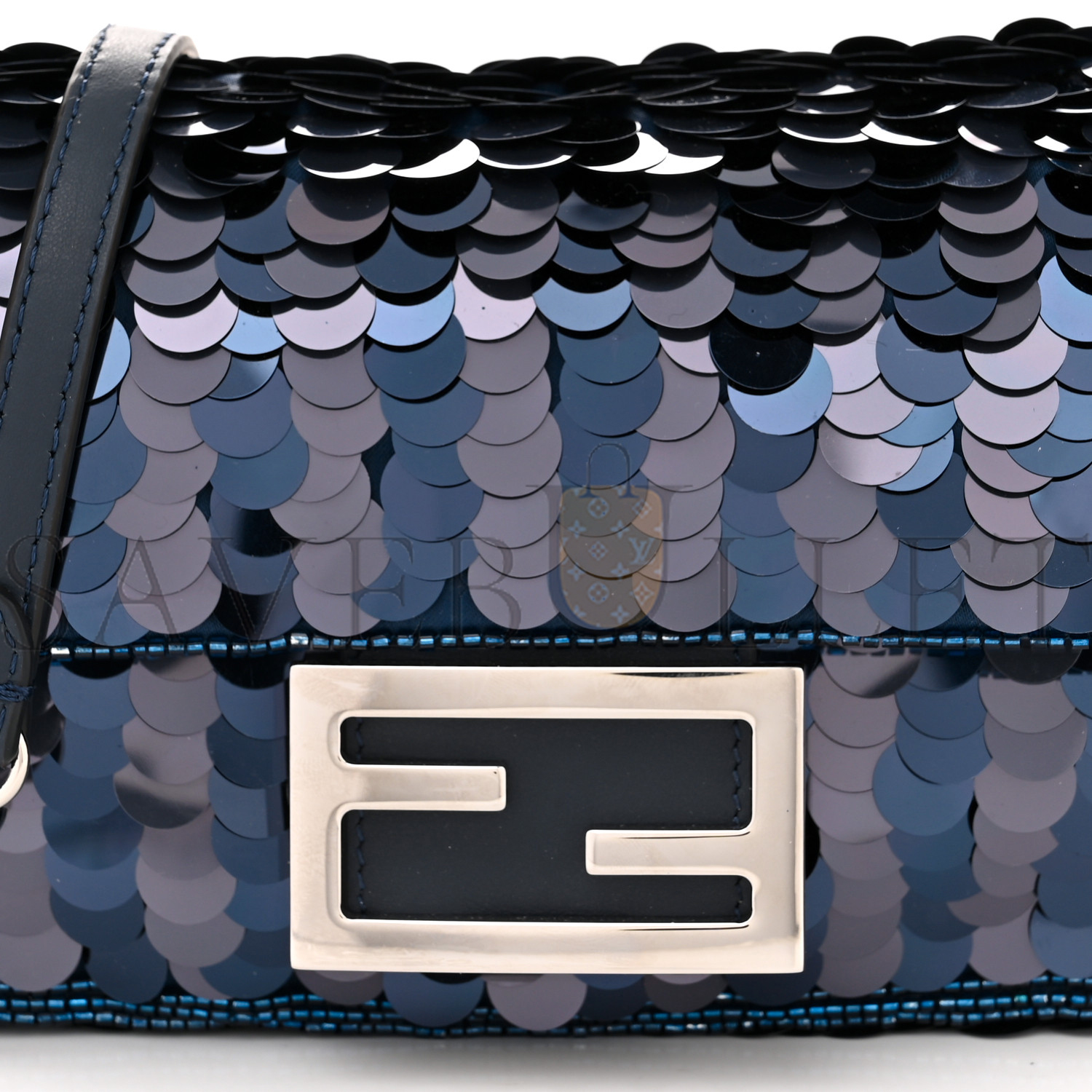 FENDI SEQUIN PAILLETTES SHINY NAPPA PEQUIN MINI BAGUETTE DARK BLUE LUNAI (18*13*5cm) FENDI SEQUIN PAILLETTES SHINY NAPPA PEQUIN MINI BAGUETTE DARK BLUE LUNAI (18*13*5cm)