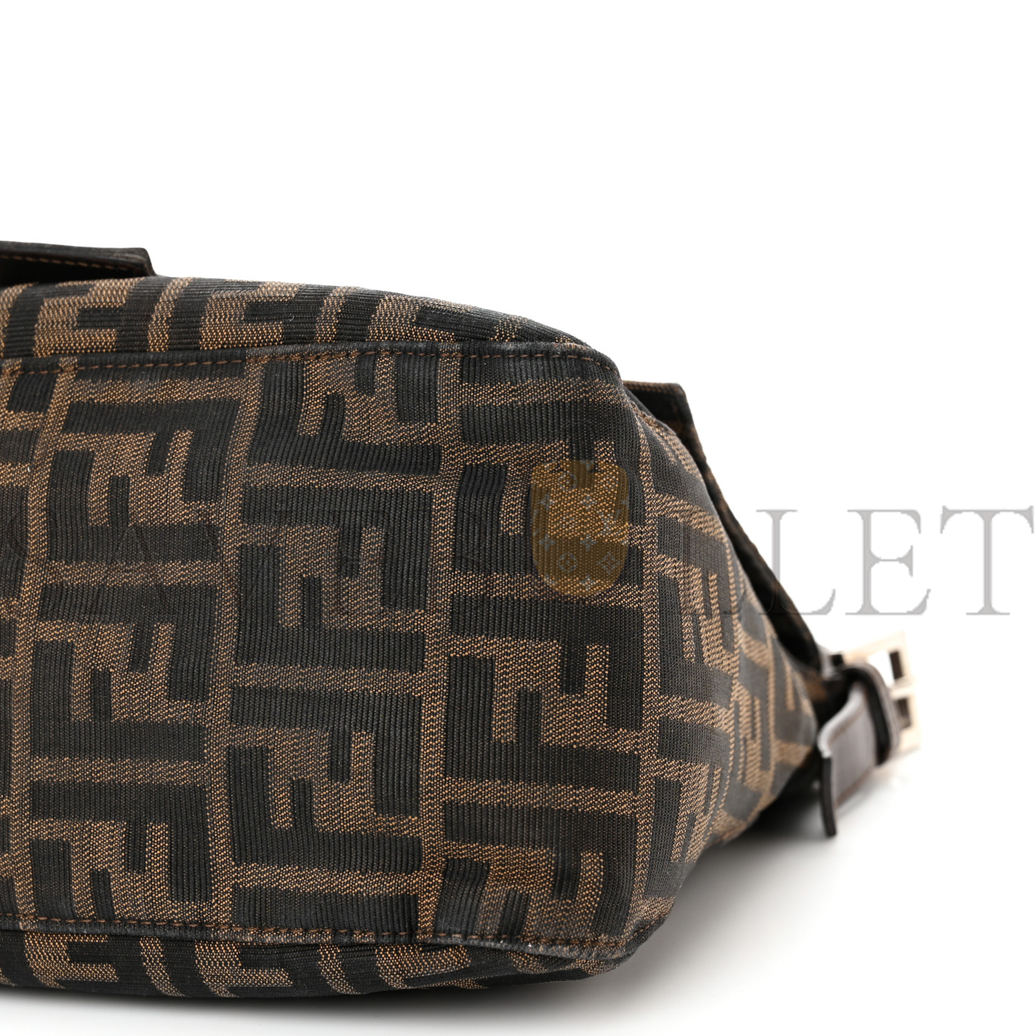 FENDI ZUCCA MAMA BAGUETTE TOBACCO (28*20*11cm) FENDI ZUCCA MAMA BAGUETTE TOBACCO (28*20*11cm)