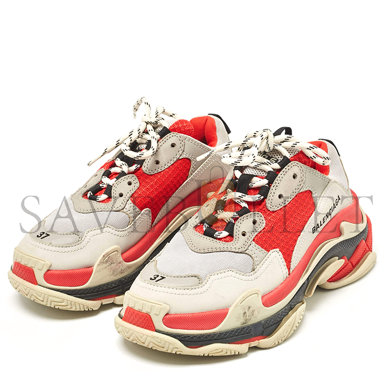BALENCIAGA RED GREY MESH AND NUBUCK TRIPLE S LOW TOP SNEAKERS 524039W06F19000