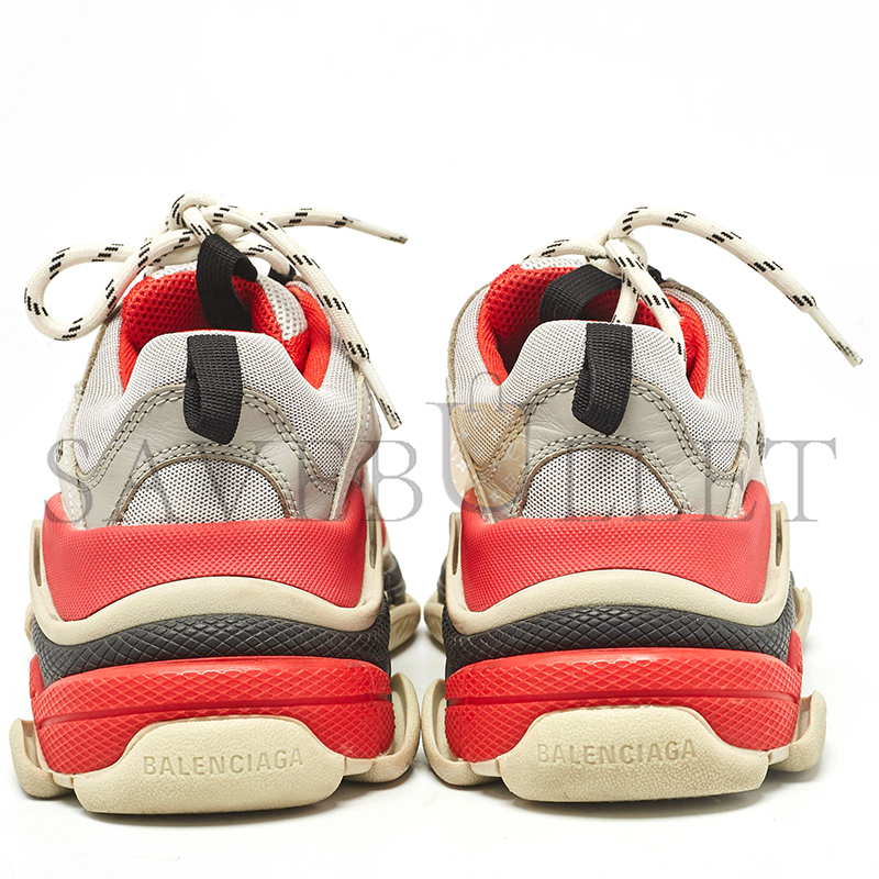 BALENCIAGA RED GREY MESH AND NUBUCK TRIPLE S LOW TOP SNEAKERS 524039W06F19000