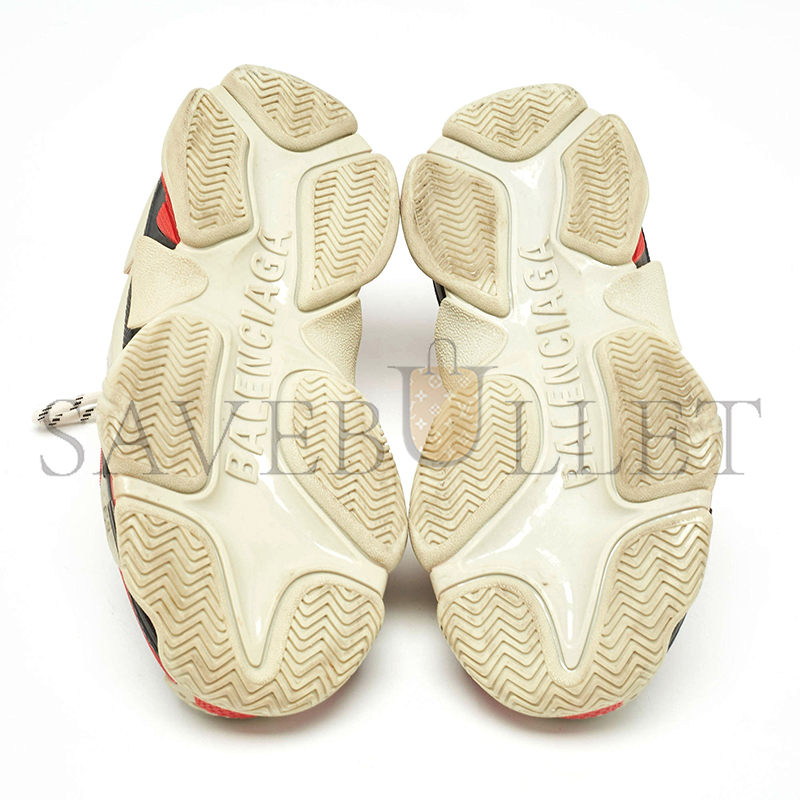 BALENCIAGA RED GREY MESH AND NUBUCK TRIPLE S LOW TOP SNEAKERS 524039W06F19000