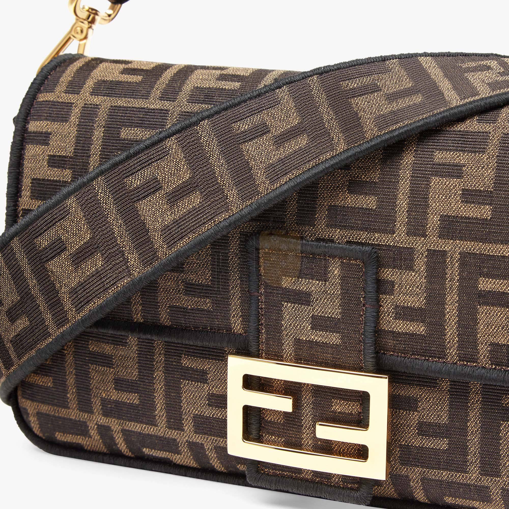 FENDI BAGUETTE - JACQUARD FF FABRIC BAG 8BR600A6V5F17U4 (27*15*6cm) FENDI BAGUETTE - JACQUARD FF FABRIC BAG 8BR600A6V5F17U4 (27*15*6cm)