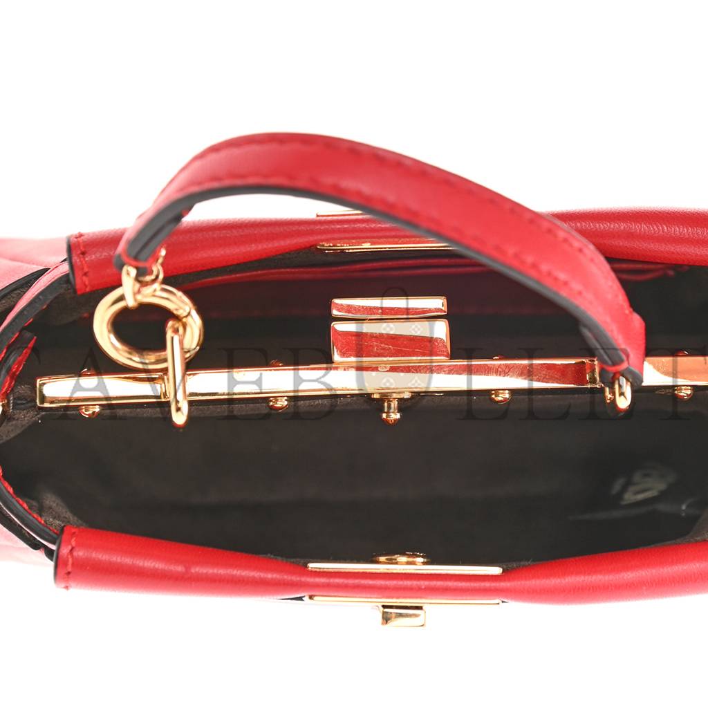 FENDI SHINY NAPPA MICRO PEEKABOO ICONIC SATCHEL FRAGOLA (20*15*11cm) FENDI SHINY NAPPA MICRO PEEKABOO ICONIC SATCHEL FRAGOLA (20*15*11cm)