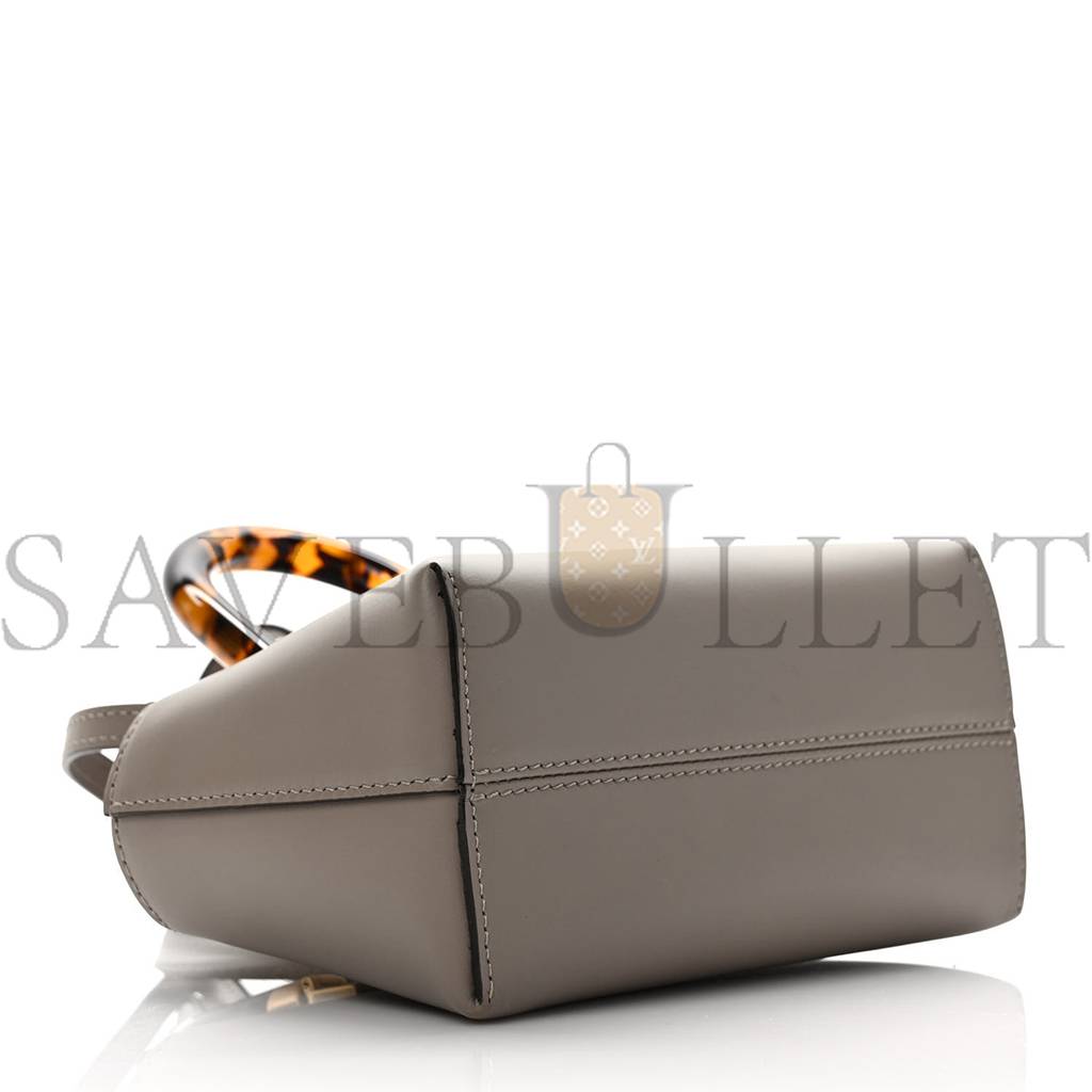 FENDI VITELLO KING PLEXIGLASS LOGO EMBOSSED MINI BY THE WAY TOP HANDLE BOSTON BAG TORTORA (18*11*8cm) FENDI VITELLO KING PLEXIGLASS LOGO EMBOSSED MINI BY THE WAY TOP HANDLE BOSTON BAG TORTORA (18*11*8cm)